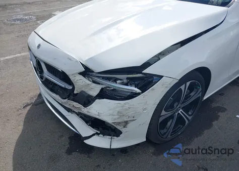 2025 Mercedes-Benz C 300 from USA, damaged, VIN W1KAF4GB4SR251996